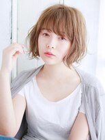 ヘアメイク ナル(hair make nalu) 細かいトップカールのバルーンボブ