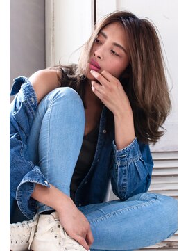 ロアー 葛西店(RAWR hair) 【RAWR】ナチュラルな外国人風ハイトーンカラー