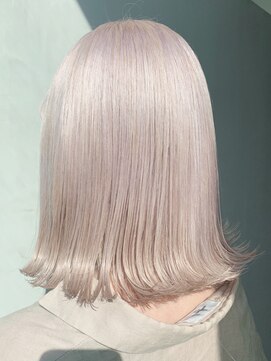 アルバム 銀座(ALBUM GINZA) ホワイトブロンド_フォギーベージュウェーブパーマ_ba293721