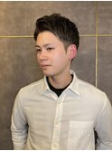 ツーブロックショートで清潔感アップ