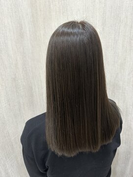 アルーシェ 心斎橋(Alushe) 透明感抜群!アッシュグレー!