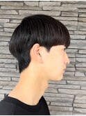 韓国マッシュ 黒髪 束感 女子ウケ ツーブロック　ダウンパーマ
