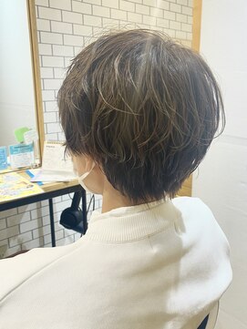 ノエル(noele) オリーブベージュショート