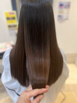 ヴィヴァーチェイルソーレ(VIVACE ilsole)&nbsp;透明感♪髪質改善カラー小顔艶感ストレートチョコレートブラウン