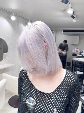 セレーネヘアーレイズ 梅田店(Selene hair Raise) ホワイト×顔周りカット×髪質改善