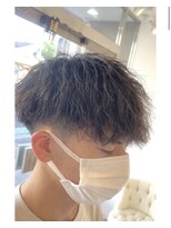 トゥルークリエイション 小山(True Creation) 刈り上げマッシュツイスパ