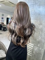 キング(K!ng)&nbsp;縮毛矯正髪質改善ハイライトレイヤーカット枚方美容室エクステ