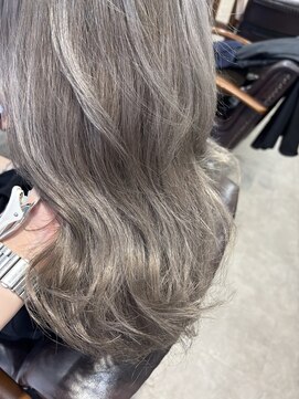 シエル フクオカ(CIEL FUKUOKA) "garage×layer cut"