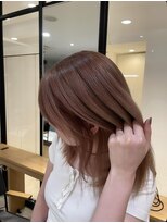 ニーイチイチ(211)&nbsp;ほんのりpink/ミディアム