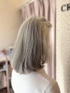 グレイヘアミディアム/60代70代/ミセスヘア