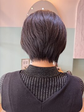 アンフィ 矢向(Anphi) 3-5 黒髪ショート