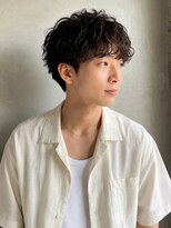 キュー(Cue_) クリームパーマ韓国風マッシュシャドウパーマセンターパート