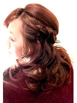 トモスボーテ(TOMOS BEAUTE)&nbsp;ヘアアレンジ『愛されスタイル』