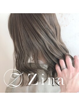 ジーナ 銀座中央通り(Zina) ブルベもイエベも似合う＊カーキグレージュ