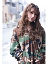 ケアリー 武蔵小杉(Carelly)&nbsp;無造作カール×イルミナカラーハイライトロング