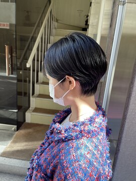 ワンバイワンクラッカ(one by one CLACCA) タイトショート