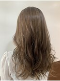 ハイライトベージュ