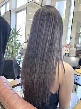 クアトログランシュ ひたちなか店(QUATRO×GranCieux) エアタッチバレイヤージュ×ホワイトピンクミルクティー