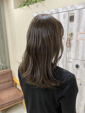 ソルト(Salt) アッシュベージュ