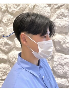 モアナ バイ ヘッドライト 沖縄東崎店(Moana by HEADLIGHT) Moana【東崎】#刈り上げ#センターパート#韓国ヘア