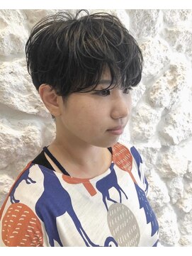 モアナバイヘッドライト 小田原店(Moana by HEADLIGHT) Moana#小顔ショート#パーマ#刈り上げ女子