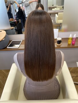 シカ 神戸三宮元町店(Cica) 髪質改善 トリートメント 兵庫 三宮 ストレート 神戸美容室