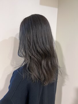 ラべリー 池袋(LOVELEY) グレージュ　透明感カラー【池袋】