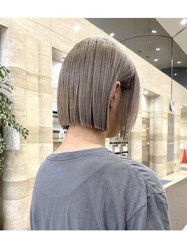 リト(riTo) 10代20代/パツットボブ/ボブ