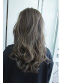 30代女性 ミルクティーベージュ
