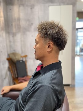 アーチ(ARCH) アフロ風パーマ