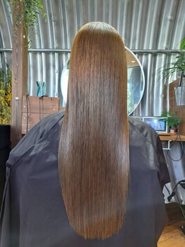 バオバブ(BAOBAB)の写真/【HPB AWARD 2025 BEST SALON注目サロン選出】好きなカラーを叶え、頭皮の悩みに髪質改善&縮毛矯正で美髪に