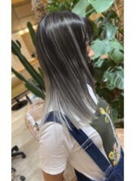 アトリエ リブコ(atelier L.I.B.Co) ホワイトシルバー