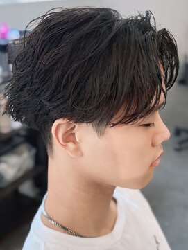 バース バイ ハピネス(BIRTH by happiness) 奈良men'sツイストフェザーパーマフェザーショート