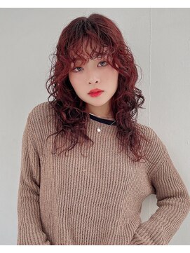 ホロ(hollo) レイヤーパーマ ロングパーマ 暖色パーマ ピンクブラウン