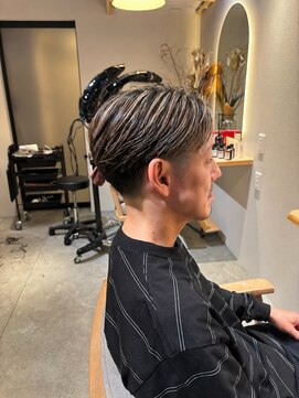 カミュー 高岳(CAMUE) 大人ナチュラルハイライト×刈り上げショート