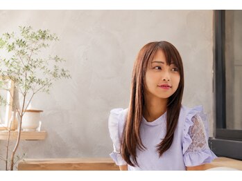 ヘアケアサロンジェー(J)の写真/髪質に合わせて薬剤を選定!仕上がり後の手触りと質感を実感【カット+縮毛矯正+トリートメント¥16500】