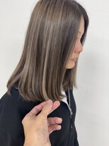 アストレアバイニケ(ASTRAEA by nike) ハイライト×グレージュ