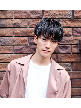 ピチカート(pizzicato) サイドパートマッシュ　ソフトツーブロック