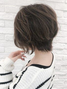 シャムオーツー 国分寺(CHAM:O2) 大人前下がりショート 大澤龍平