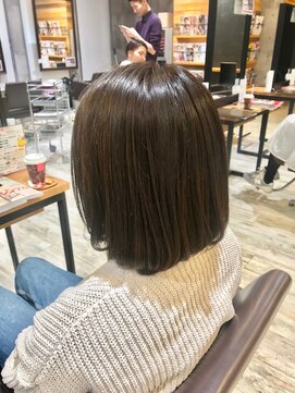 モードケイズ 西宮(MODE K's) 大人かわいい/西宮/小顔/ハンサムショート/きりっぱなしボブ