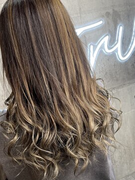 トゥルークリエイション 北千住(True Creation--) ナチュバレ