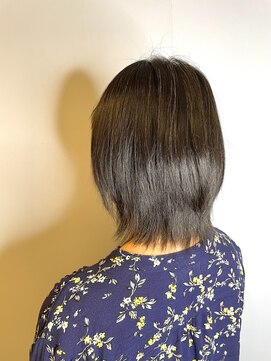 ブロッサム 東久留米店(Blossom) 小顔ストレートボブ黒髪グレージュダークアッシュモード