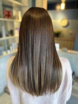 シアン(CYAN) イルミナフォレストグリーン