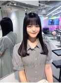 黒髪ロング 重め前髪 ぱっつん前髪 艶髪