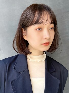ガーデンヨコハマ(GARDEN YOKOHAMA) イメチェンヘアタッセルボブ内巻きワイドバングベージュカラー