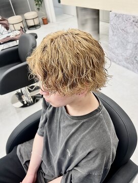 エイトサッポロ 札幌大通り店(EIGHT sapporo) shadow parm