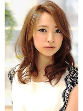 リーフ 新松戸(LeaF) 大人セミロング