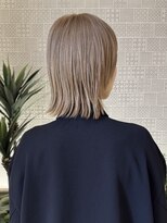 ピークアブー アヴェダ アトレ恵比寿(PEEK-A-BOO AVEDA)&nbsp;ハイトーン　ブリーチカラー　パツボブ