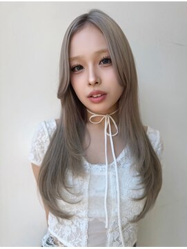 【MONA】レイヤーカット/グレージュカラー/デザインカラー