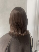 ネオリーブリノア 北千住東口店(Neolive Linoa)&nbsp;外ハネスタイル＋透明感ベージュ［カラー/カット/ボブ］